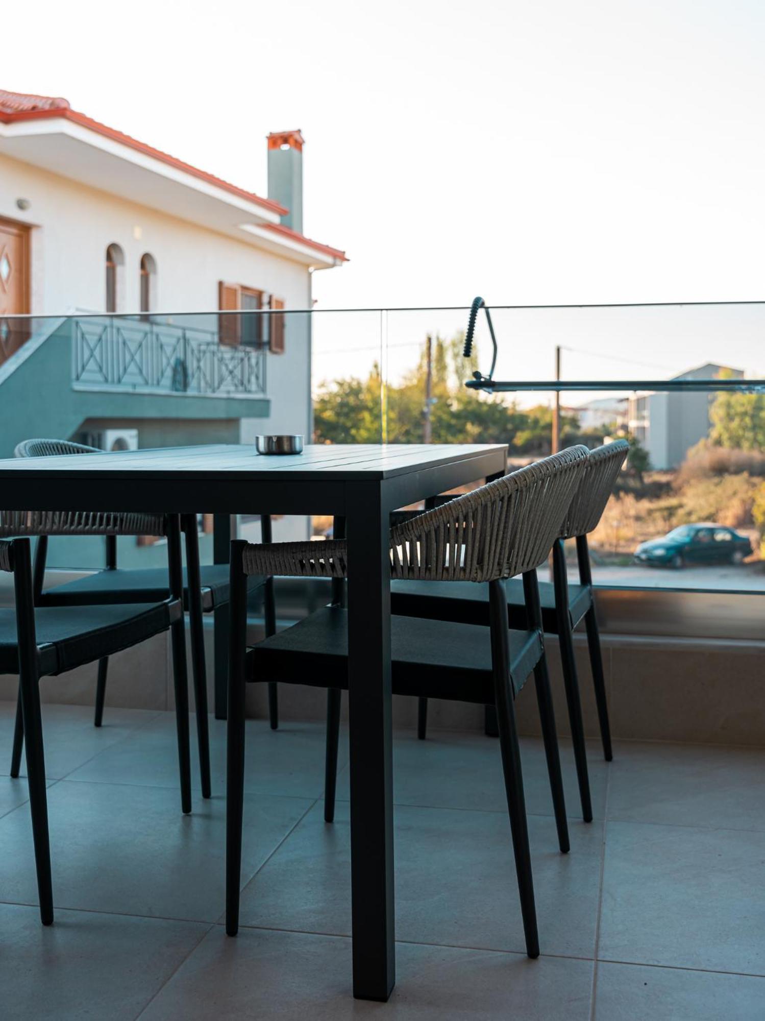 Antony'S Luxury Apartments Nikiti  Zewnętrze zdjęcie