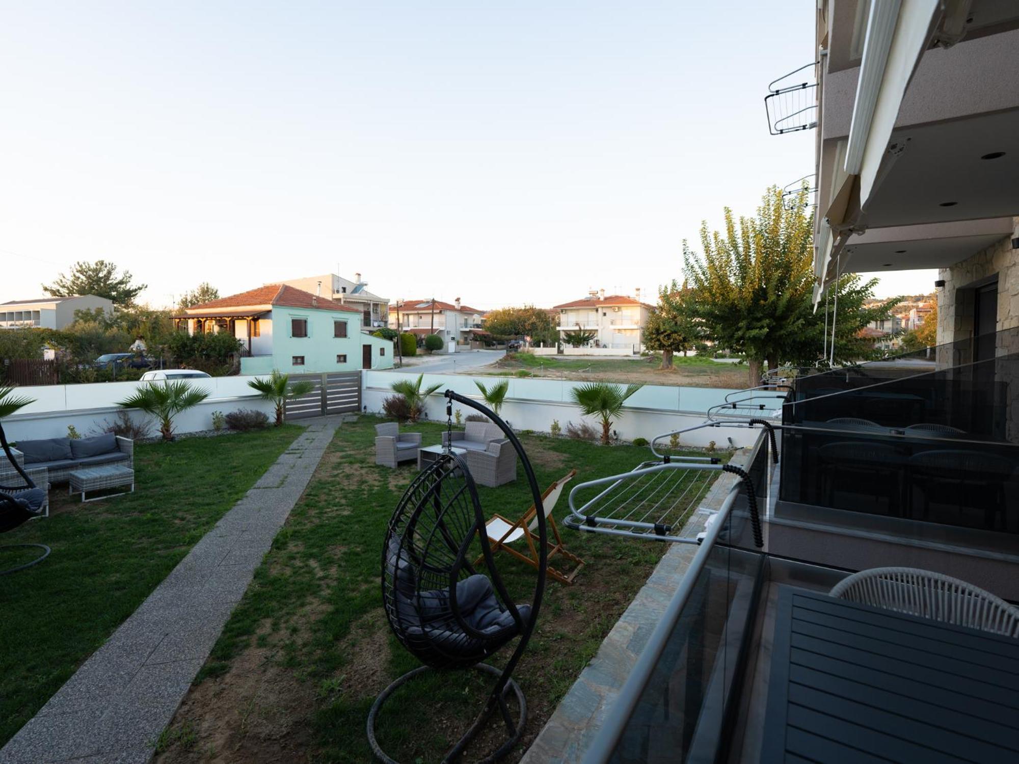 Antony'S Luxury Apartments Nikiti  Zewnętrze zdjęcie