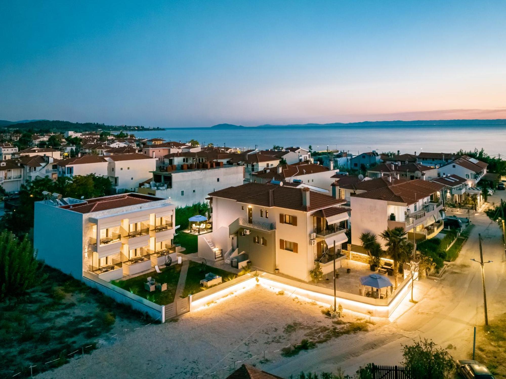 Antony'S Luxury Apartments Nikiti  Zewnętrze zdjęcie