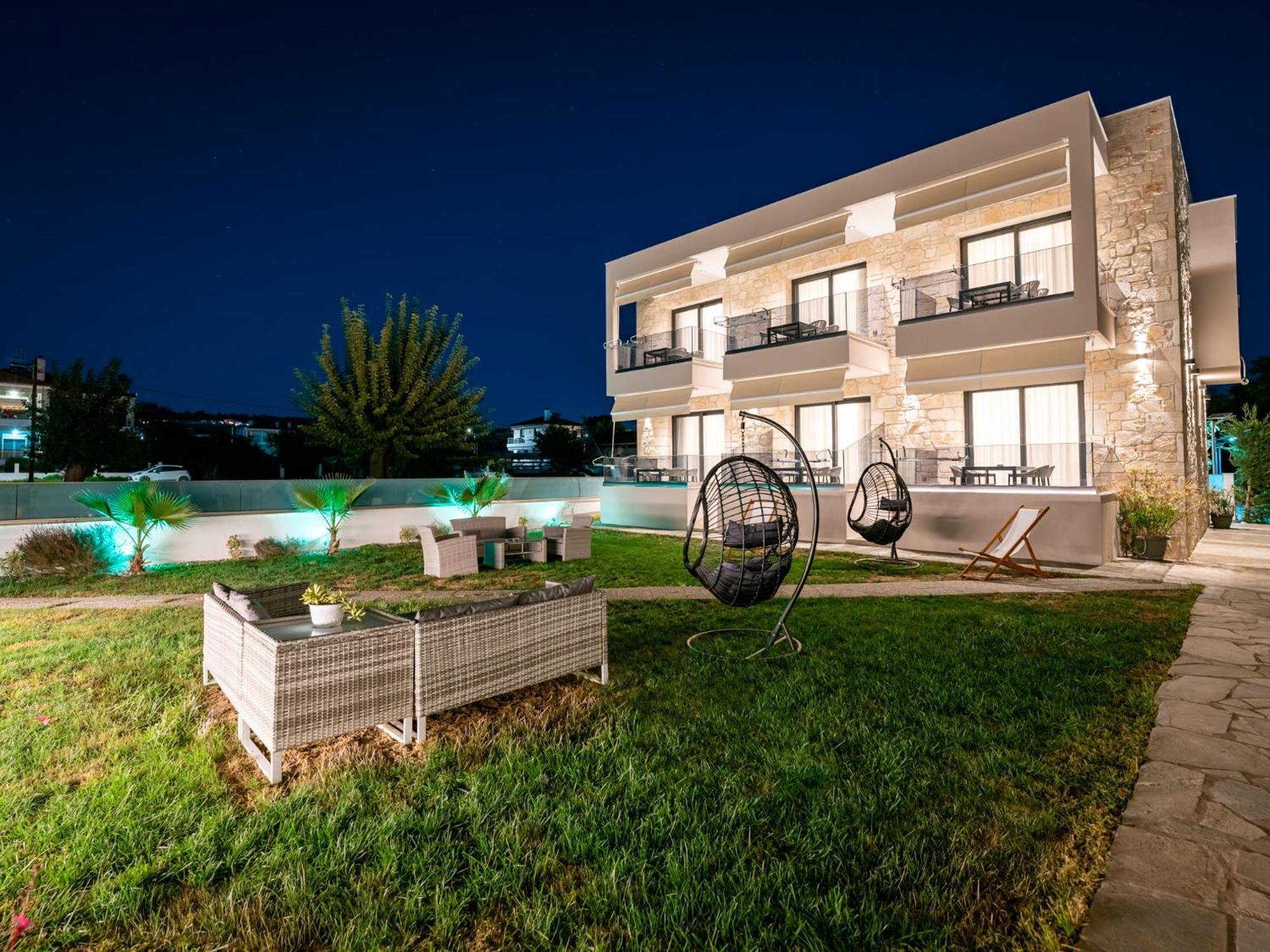 Antony'S Luxury Apartments Nikiti  Zewnętrze zdjęcie