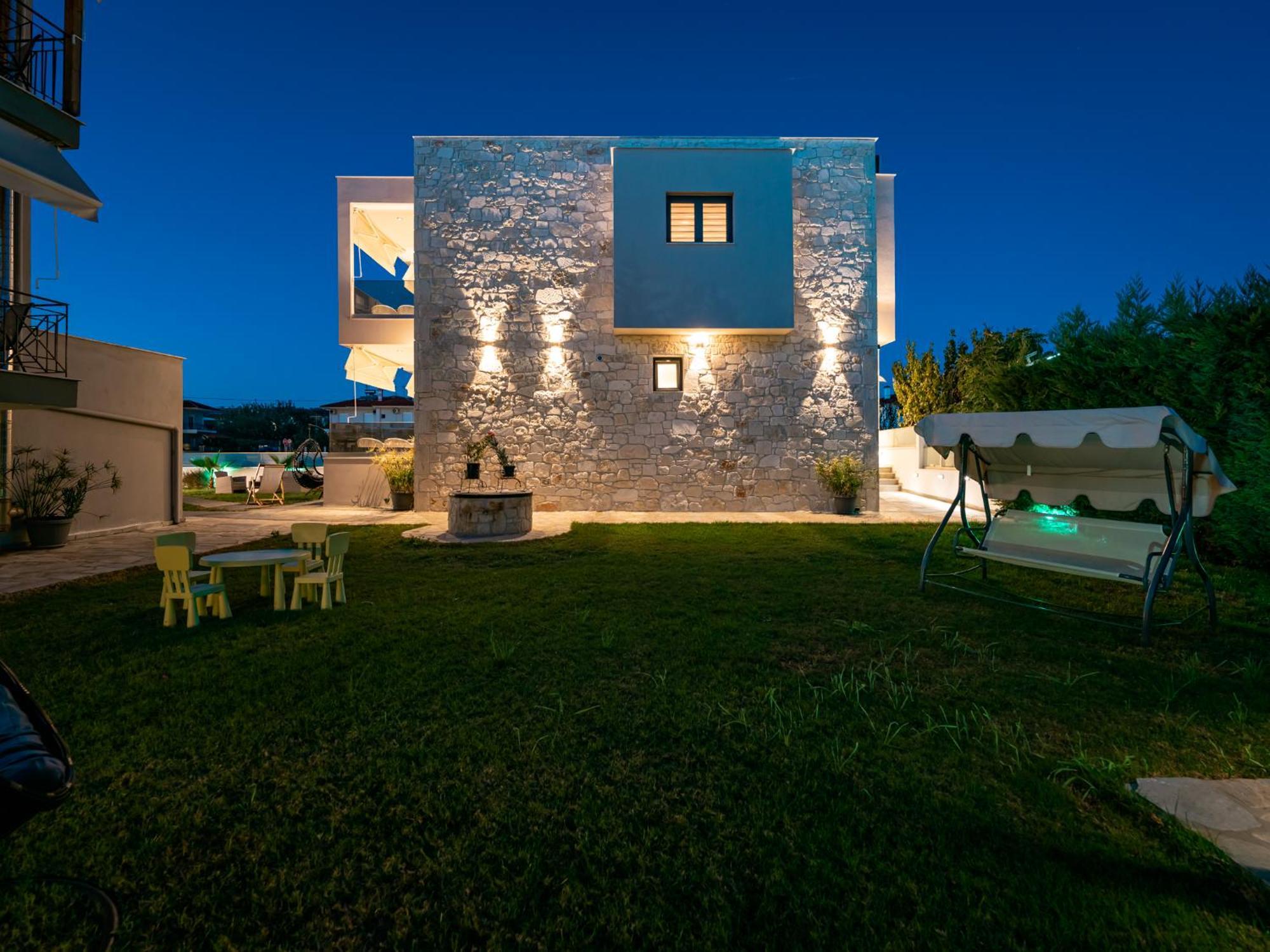 Antony'S Luxury Apartments Nikiti  Zewnętrze zdjęcie