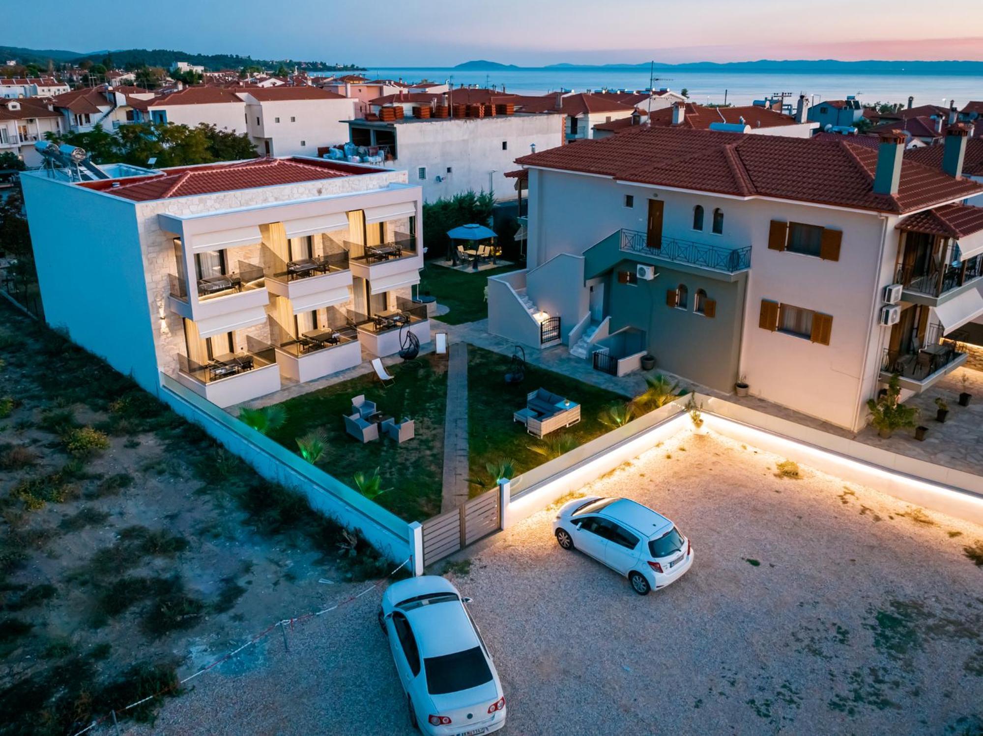 Antony'S Luxury Apartments Nikiti  Zewnętrze zdjęcie