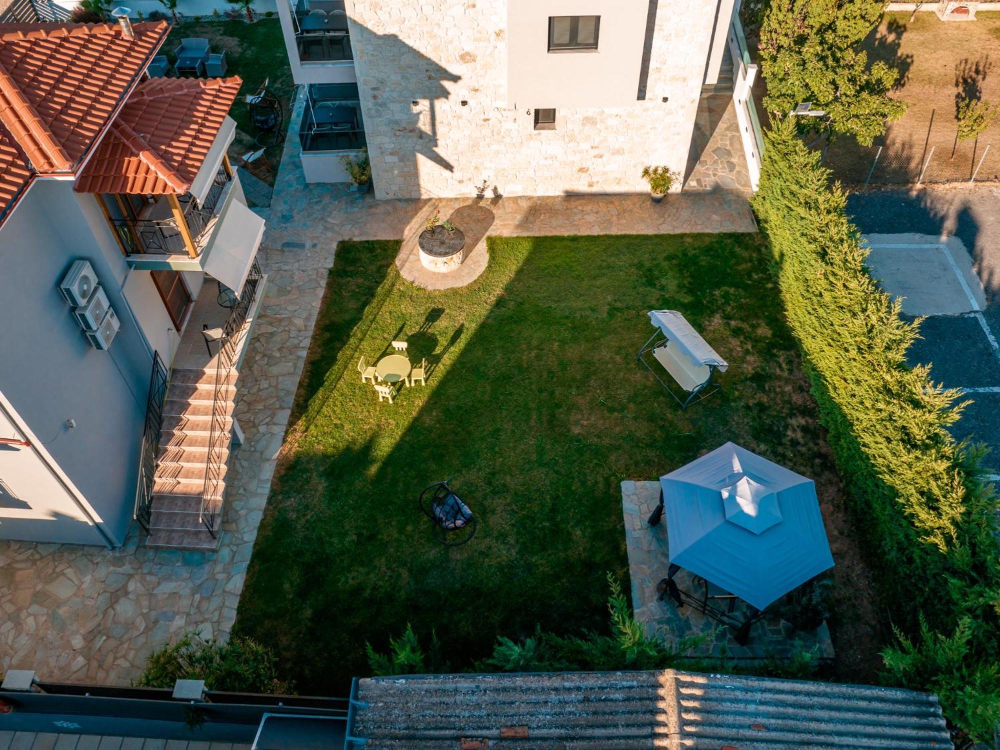 Antony'S Luxury Apartments Nikiti  Zewnętrze zdjęcie