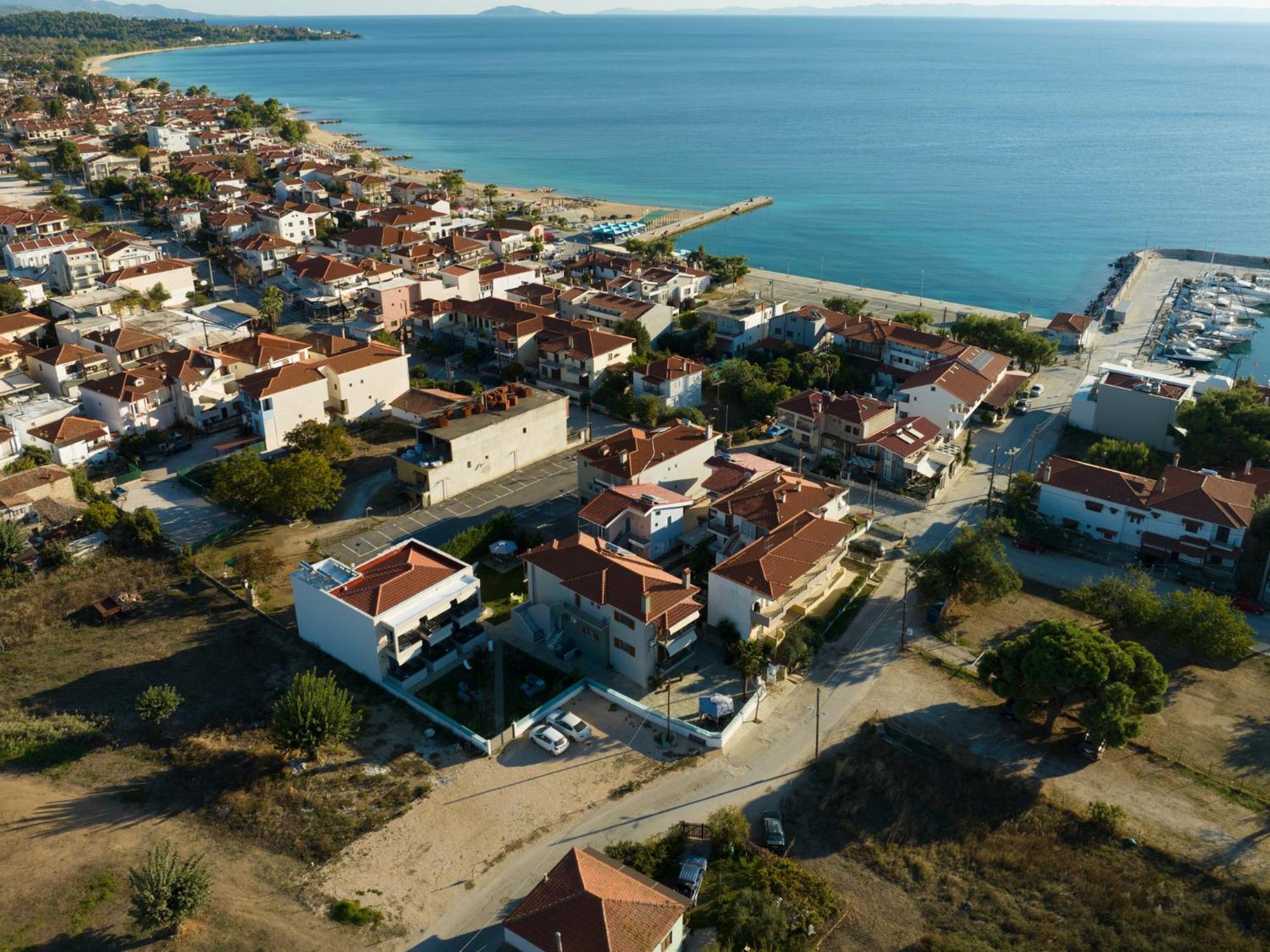 Antony'S Luxury Apartments Nikiti  Zewnętrze zdjęcie