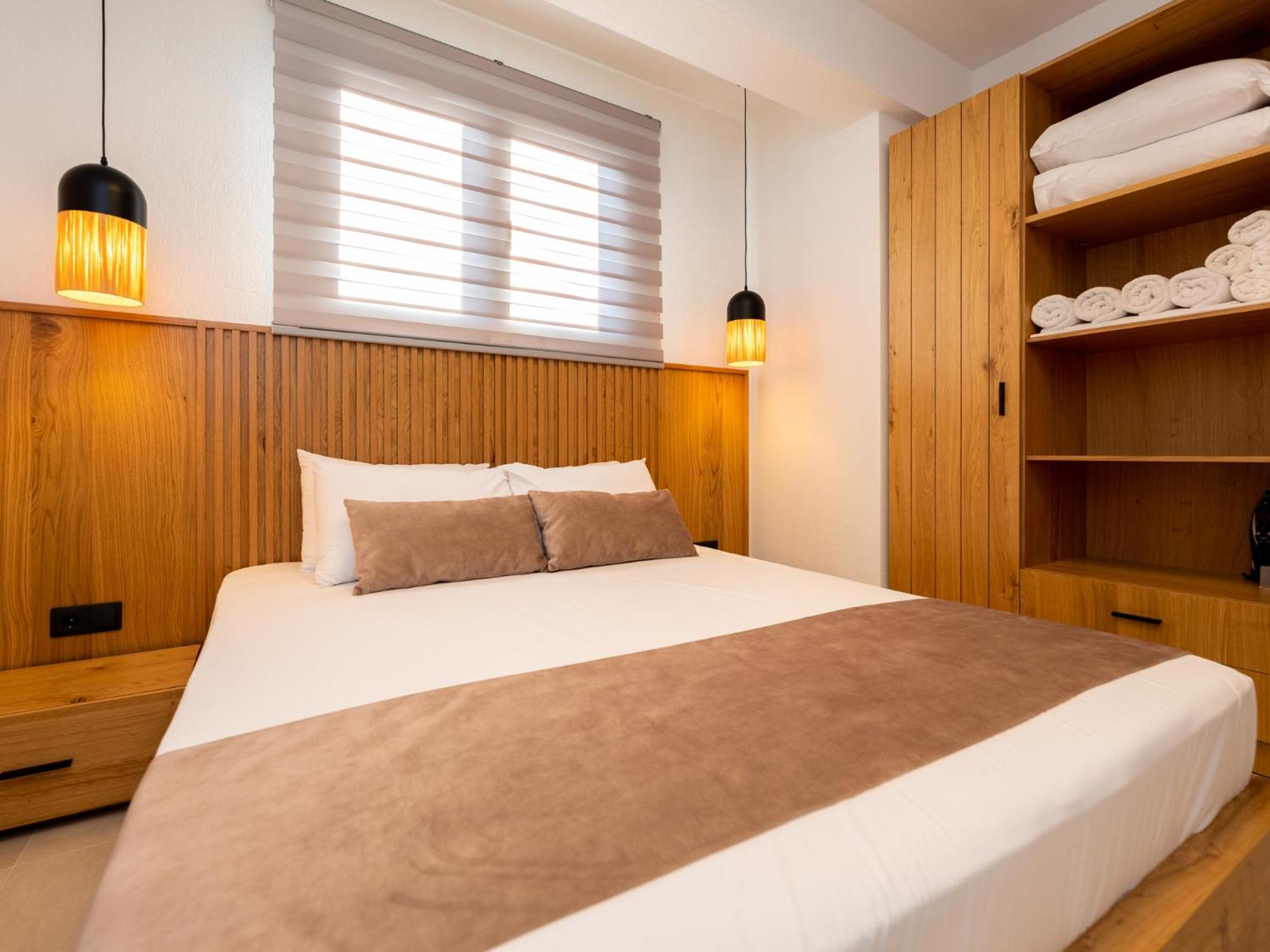 Antony'S Luxury Apartments Nikiti  Zewnętrze zdjęcie
